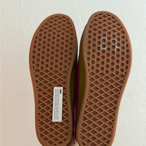 Vans Women's Pink Sneakers - Picture 3 of 3